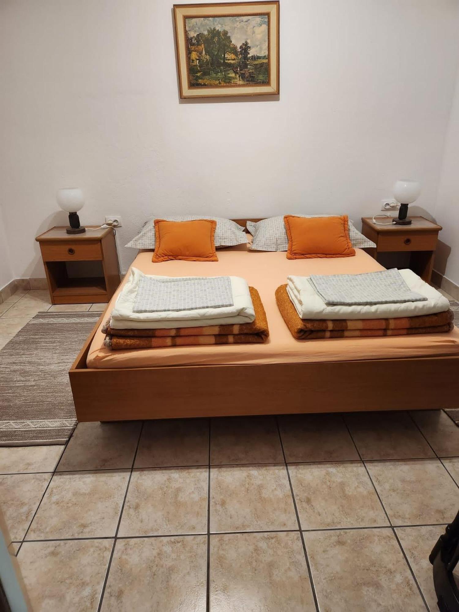 Apartments Pavlina Starigrad Paklenica Exterior photo